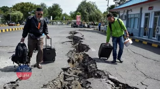 اندونيسيا تعرضت الى زلزال بقوة 6 فاصلة 4 بمقياس ريختر