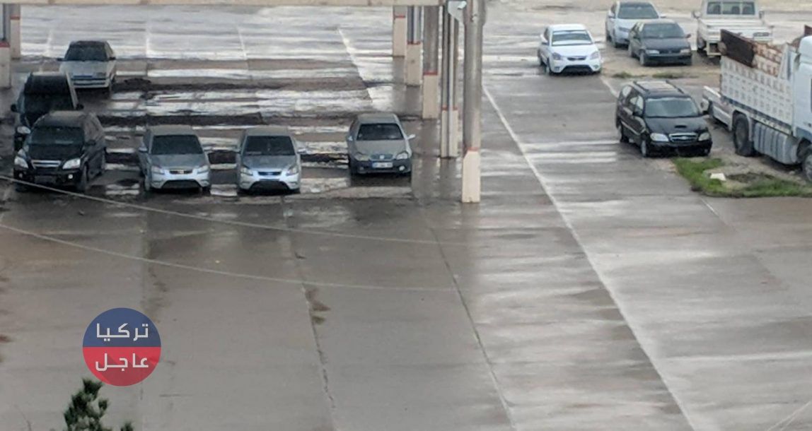 قوات سوريا الديمقراطية تخلي معبر تل أبيض (صور)