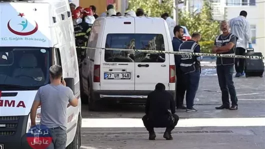 لا يصدق ... شاب يقتل أمه في إسطنبول من أجل حبيبته .. تعرف على التفاصيل