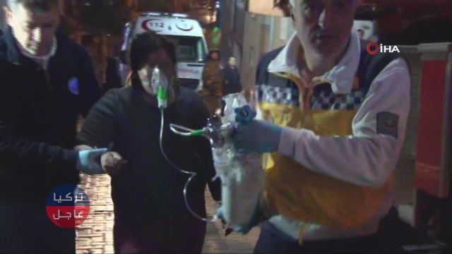 22 حالة تسمم في إسطنبول بينهم أطفال ونساء (صور) 22 حالة تسمم في إسطنبول بينهم أطفال ونساء (صور)