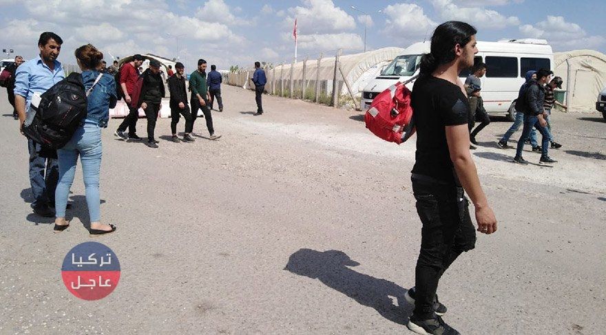 الحكومة التركية تبدأ بإخلاء أكبر مخيم للاجئين السوريين في تركيا والذي يقع في ولاية أورفا (صور) ... ما الذي يجري؟؟ الحكومة التركية تبدأ بإخلاء أكبر مخيم للاجئين السوريين في تركيا والذي يقع في ولاية أورفا (صور) ... ما الذي يجري؟؟