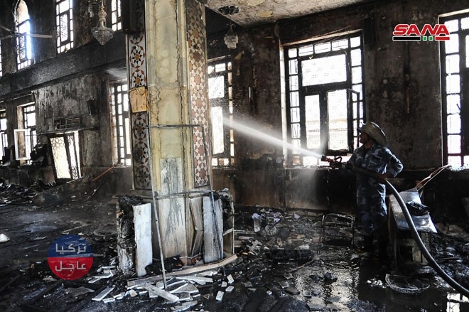 حريق ضخم في أحد مساجد دمشق الشهيرة (صور + فيديو)