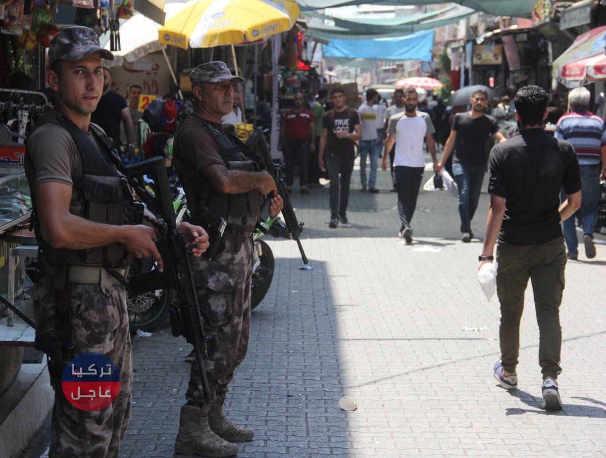 عاجل حملة أمنية كبيرة للقوات الخاصة التركية تستهدف السوريين في أضنة (فيديو + صور). عاجل حملة أمنية كبيرة للقوات الخاصة التركية تستهدف السوريين في أضنة (فيديو + صور).