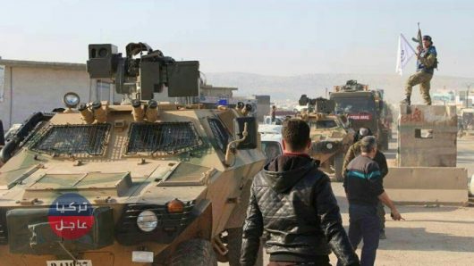 ضباط أتراك يدخلون سوريا باتجاه نقاط المراقبة التركية