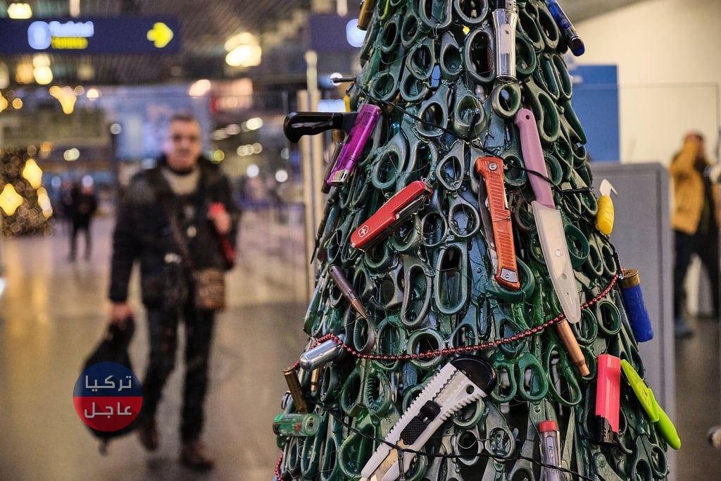 أخطر شجرة عيد ميلاد في العالم