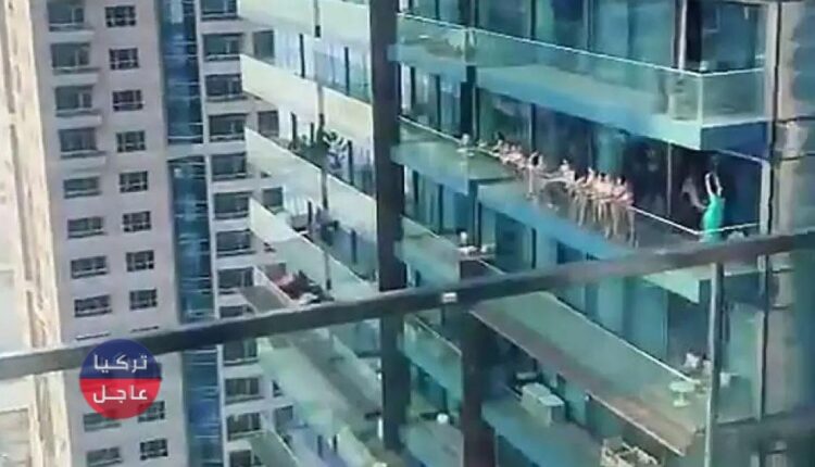 كمشة من النساء العا ريات يظهرن في الإمارات والسلطات تسارع لهذا الاجراء