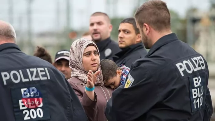 دولة أوروبية تعلن عن قانون هجرة جديد يخيف اللاجئين السوريين