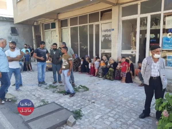 شاهد بالفيديو.. احتراق مبنى مكون من 4 طوابق يسكنه السوريون في مدينة كوجالي شاهد بالفيديو.. احتراق مبنى مكون من 4 طوابق يسكنه السوريون في مدينة كوجالي