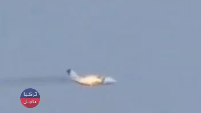 شاهد بالفيديو لحظة سقوط وتحطم طائرة شحن عسكرية روسية كبيرة (فيديو)