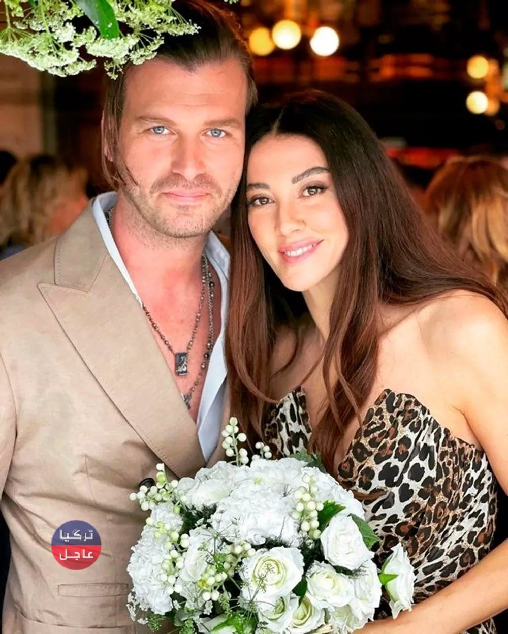 زوجة "مهند" الممثل التركي ترفض عرضاً خيالياً مقابل إعلان مع طفلها الذي لم تلده بعد زوجة "مهند" الممثل التركي ترفض عرضاً خيالياً مقابل إعلان مع طفلها الذي لم تلده بعد