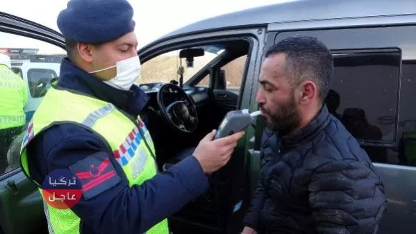 مهرب جزائري و 3 مهاجريين سوريين قصة هجرة الى أوروبا تشبه الأفلام حدثت اليوم