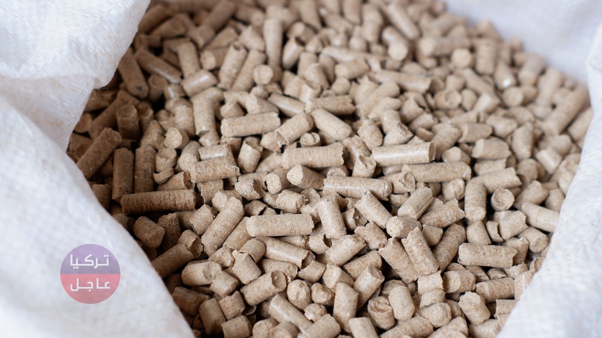 تسمى وقود الحبيبات! البلغار يتهافتون على ولاية أدرنة التركية لشراء وقود تركي تسمى وقود الحبيبات! البلغار يتهافتون على ولاية أدرنة التركية لشراء وقود تركي