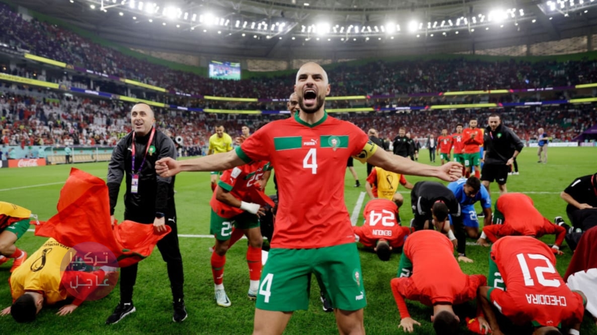 Deux stars du Maroc et de la France jouent dans une seule équipe !  Le destin voulait qu'ils participent aux demi-finales de la Coupe du Monde, et le message passionnant de la star marocaine…