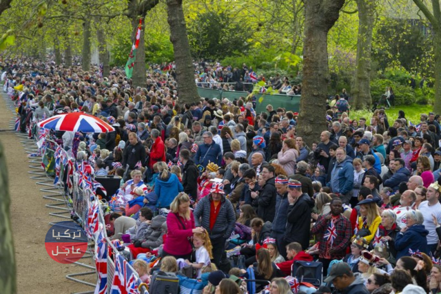 توج الملك تشارلز الثالث ملك إنجلترا باحتفال يشبه أجواء الأفلام توج الملك تشارلز الثالث ملك إنجلترا باحتفال يشبه أجواء الأفلام