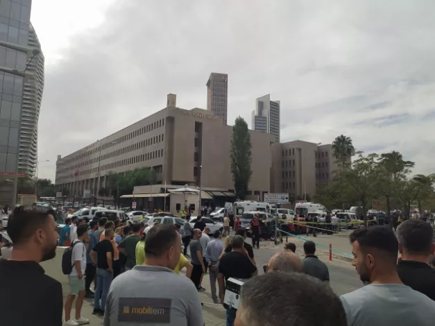 عاجل: اشتباك مسلح في ازمير التركية يودي بحياة شخص ويوقع جرحى عاجل: اشتباك مسلح في ازمير التركية يودي بحياة شخص ويوقع جرحى