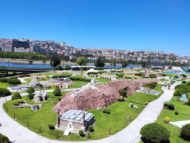 بمناسبة ذكرى تأسيس الجمهورية التركية.. كود لدخول المتاحف مجانا لمدة 100 يوم بمناسبة ذكرى تأسيس الجمهورية التركية.. كود لدخول المتاحف مجانا لمدة 100 يوم