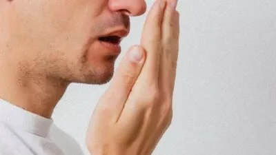 رائحة الفم الكريهة وجميع الطرق الفعالة للتخلص منها... رائحة الفم الكريهة وجميع الطرق الفعالة للتخلص منها...