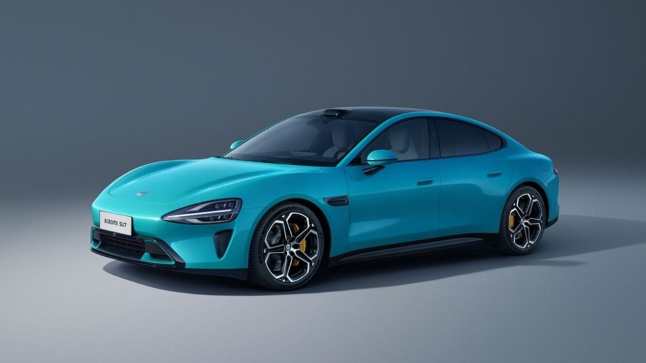 بعد تفوقها في الهواتف المحمولة.. شاومي Xiaomi تنتج أول سيارة "سيدان SU7" (صور) بعد تفوقها في الهواتف المحمولة.. شاومي Xiaomi تنتج أول سيارة "سيدان SU7" (صور)