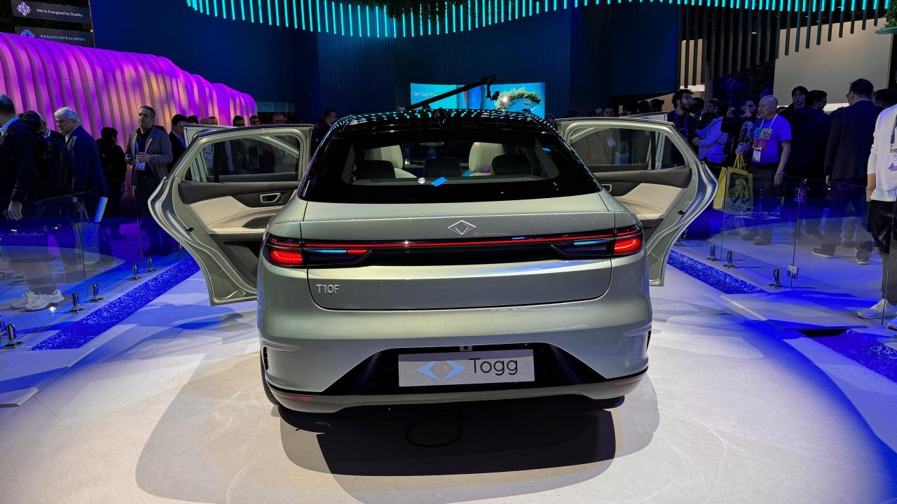 سيارة توغ T10F أحدث سيارة تطلقها شركة توغ TOGG التركية لصناعة السيارات الكهربائية سيارة توغ T10F أحدث سيارة تطلقها شركة توغ TOGG التركية لصناعة السيارات الكهربائية