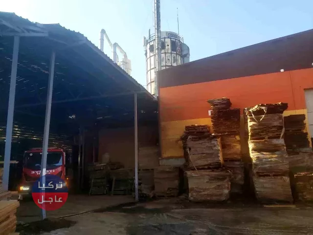 حريق في مصنع الممثل التركي نجاتي شاشماز صاحب شخصية مراد علم دار