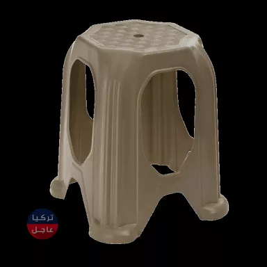 أسرار الثقوب في المقاعد البلاستيكية: وظائف عملية لم تكن تتوقعها ستدهشك تماما!