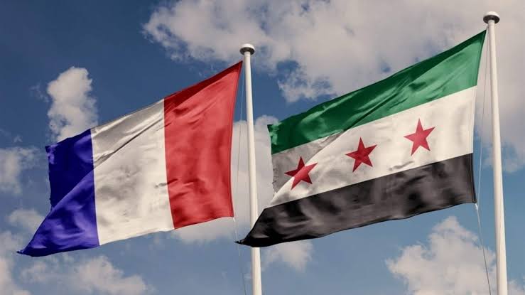 فرنسا تبدي استعدادها للمشاركة في إعادة إعمار سوريا وقيادة الجهود السياسية لتحقيق الاستقرار