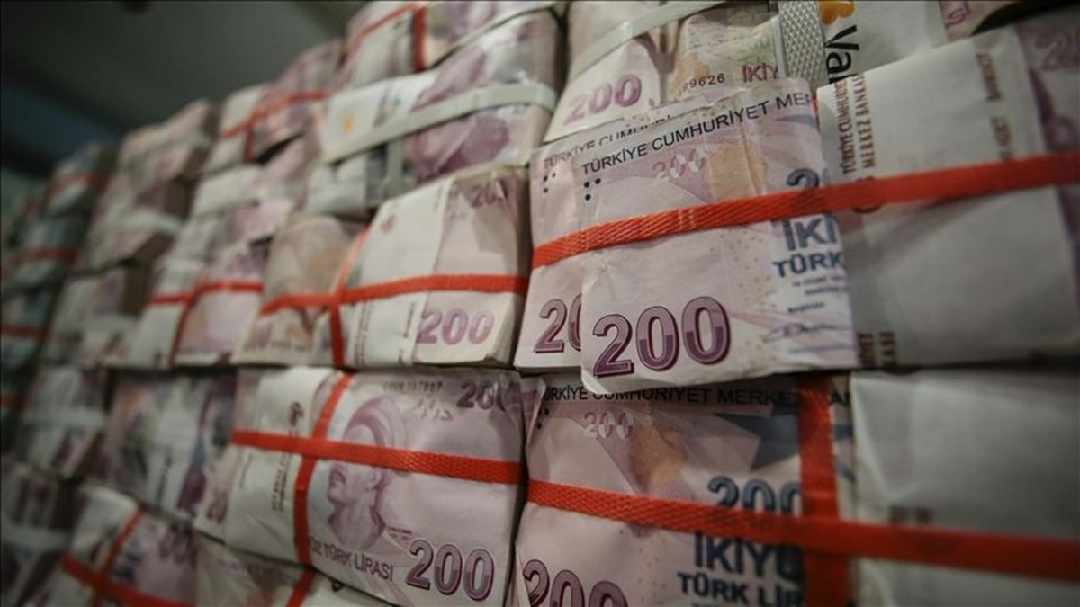 الليرة التركية تواجه تقلبات السوق! كم سجلت أمام الدولار واليورو اليوم 27.03.205
