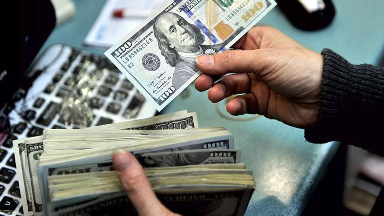 خسائر تاريخية في وول ستريت: 2.7 تريليون دولار تتبخر في يوم واحد وتكلفة باهظة للأسر الأمريكية بسبب الرسوم الجمركية