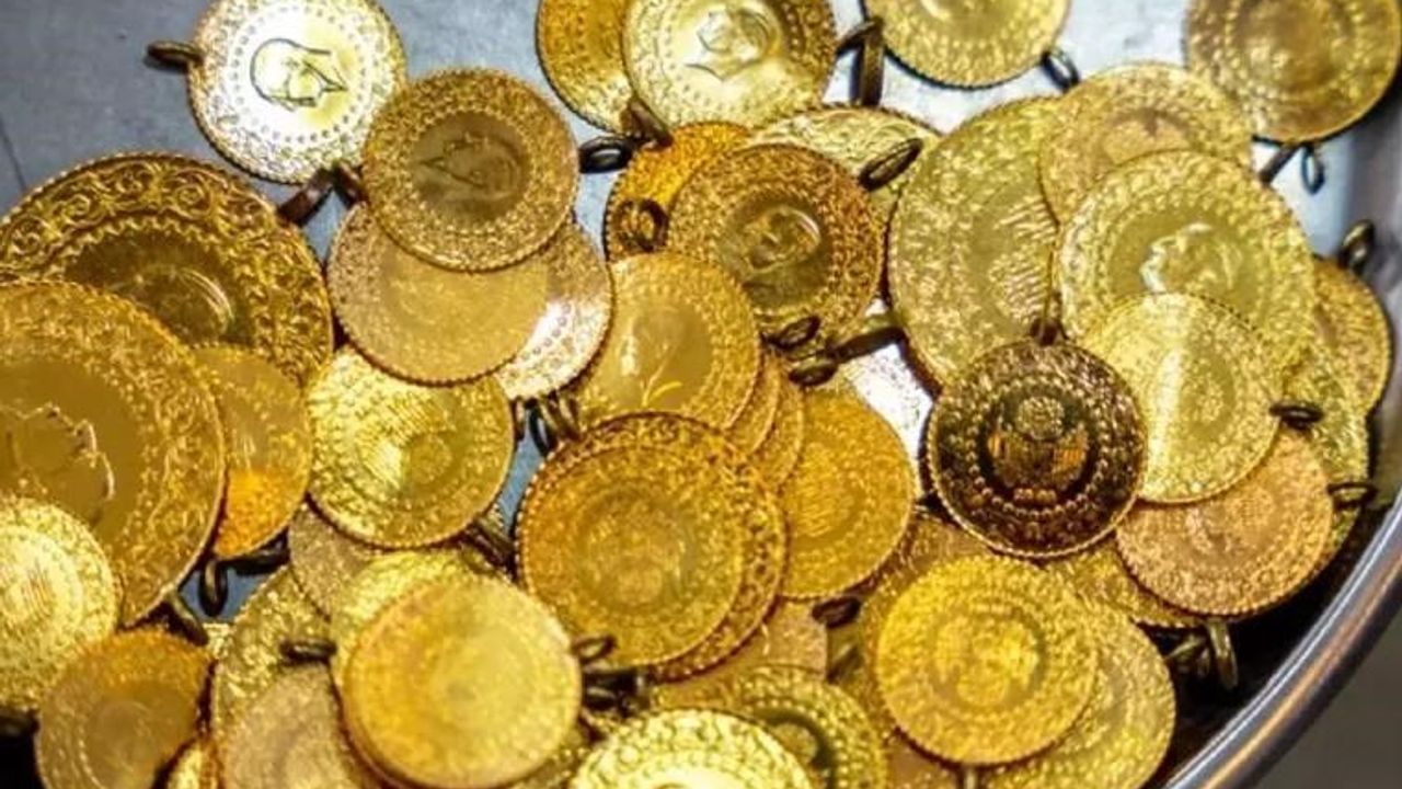 سعر ليرة الذهب اليوم في تركيا ( جمهوريات، كاملة، ربع ليرة الذهب) 6 نيسان 2025