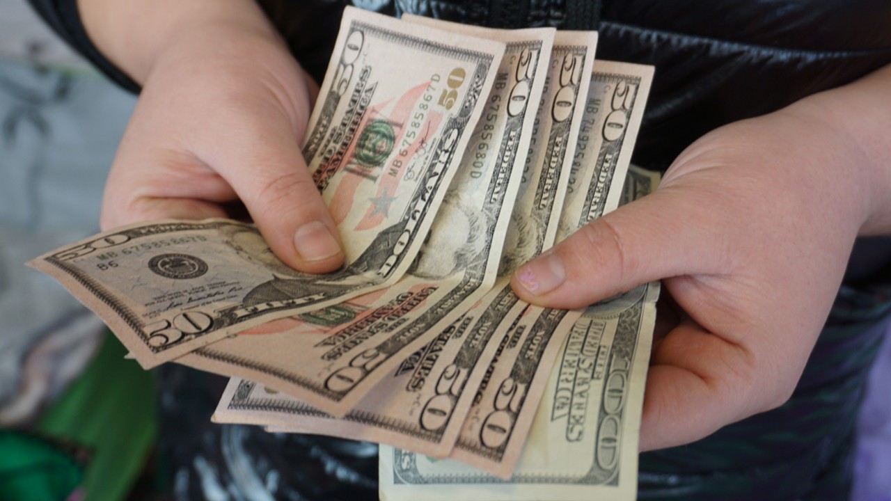 حالة الدولار واليورو مقابل الليرة التركية اليوم السبت 31 مايو 2025.. كم بلغ سعر الصرف الآن؟