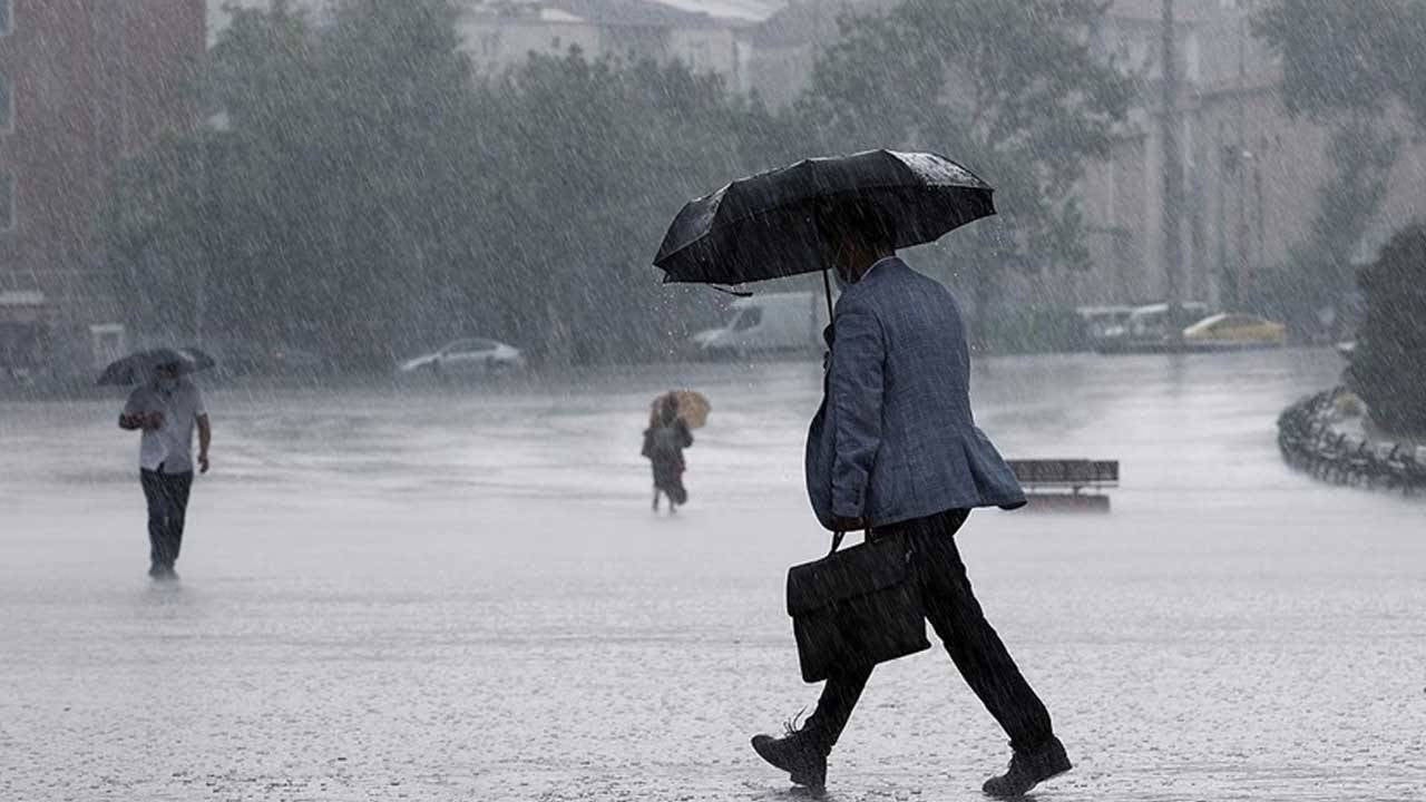 تحذير عاجل بشأن حالة الطقس في تركيا يوم السبت: أمطار غزيرة وغبار محمول يضرب عدة ولايات