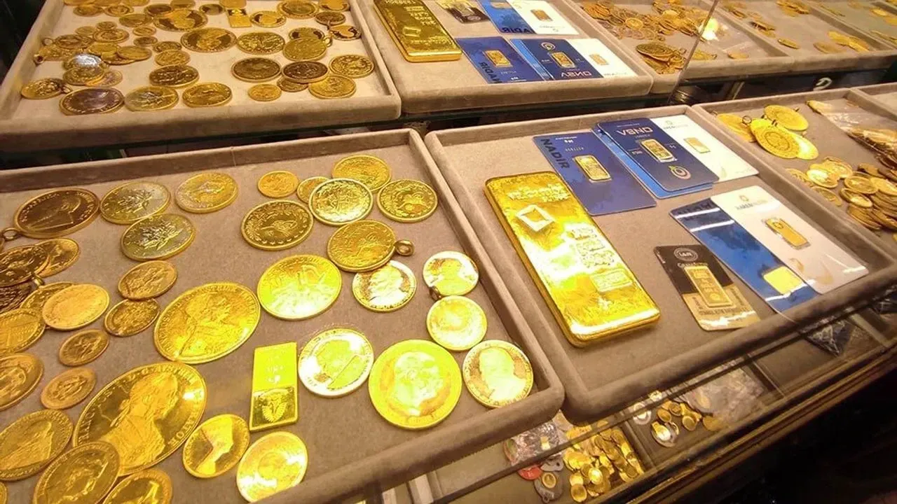 أسعار الذهب اليوم الجمعة 13 يونيو تشهد تقلبات قوية.. كم بلغ سعر الغرام والربع والجمهوريات؟