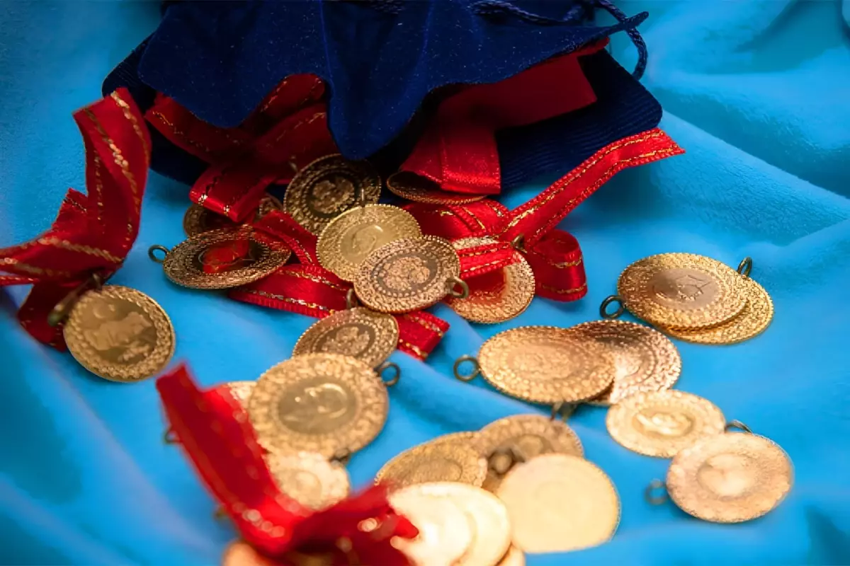 ارتفاع أسعار الذهب مع بداية الأسبوع.. إليكم سعر غرام الذهب