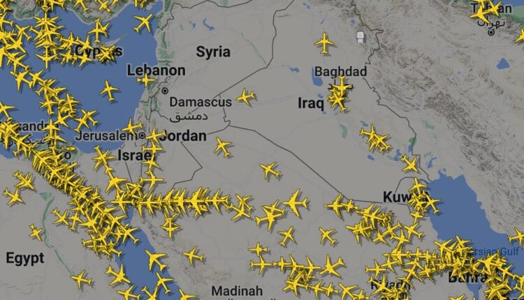 شركات طيران عربية تلغي رحلاتها بعد الهجوم الإسرائيلي
