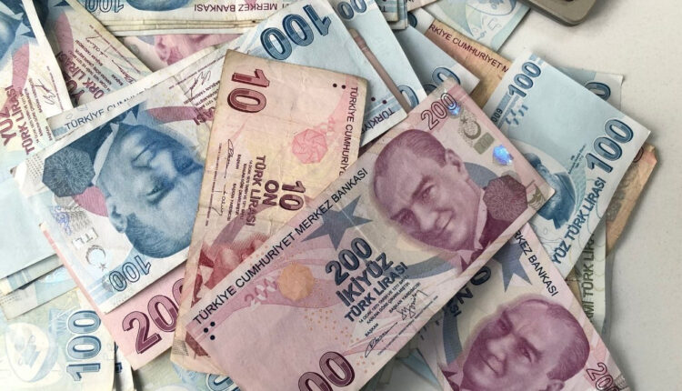 وزارة الأسرة التركية تستعد لصرف دعم مالي جديد بقيمة 8154 ليرة وزيادات مرتقبة في المساعدات الاجتماعية خلال يوليو