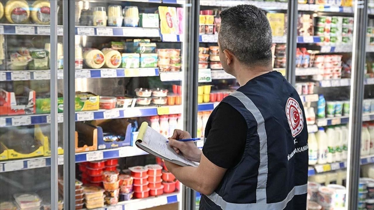 ابتداءً من اليوم في تركيا.....رمز QR إلزامي في الأسواق والمطاعم لكشف سجل التفتيش الغذائي!
