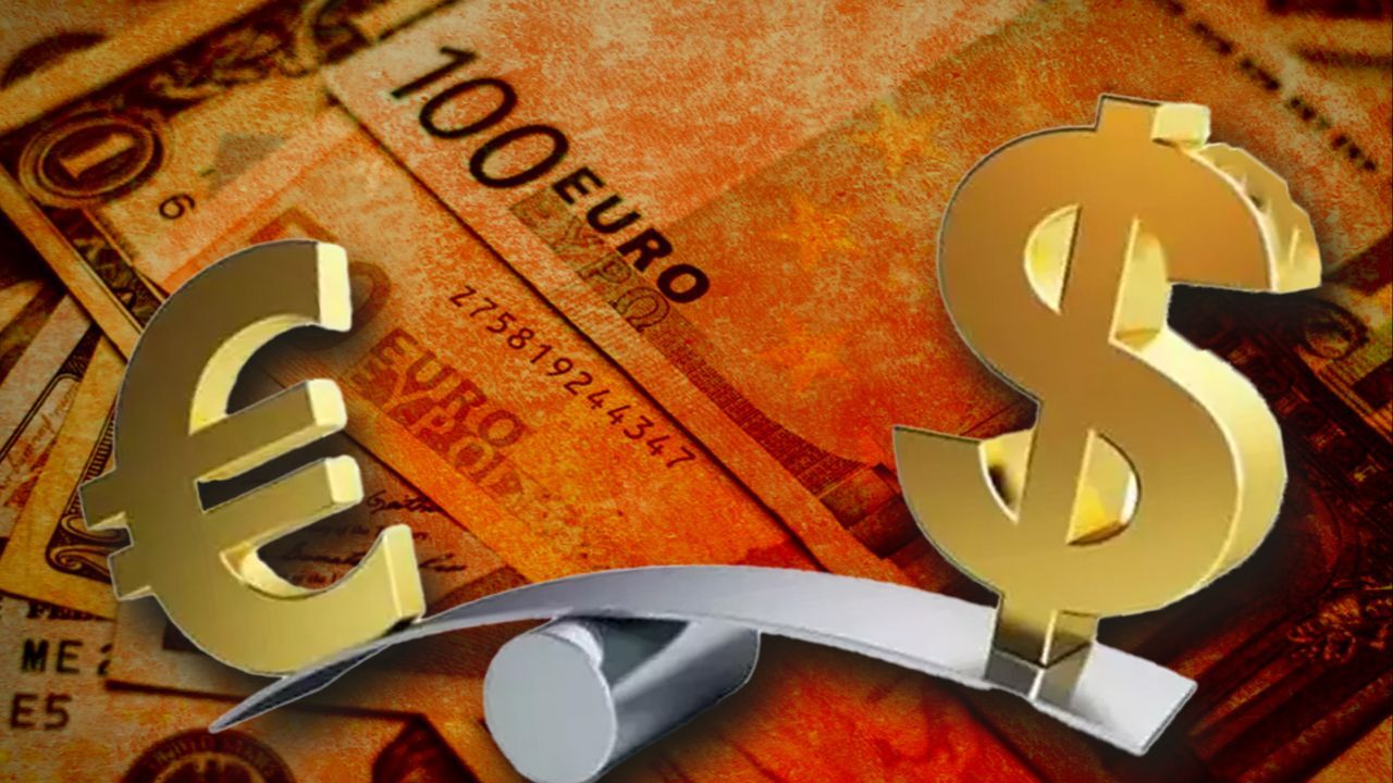 البنوك العالمية تكشف التوقعات الصادمة لسعر الدولار أمام الليرة التركية حتى 2028