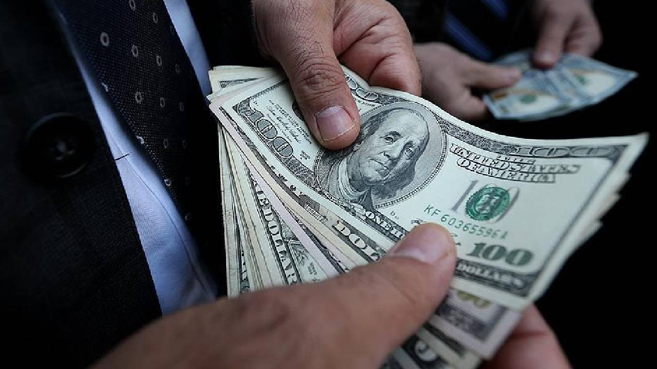 سعر صرف الدولار و اليورو أمام الليرة التركية .. ليوم الأربعاء 16 تموز 2025