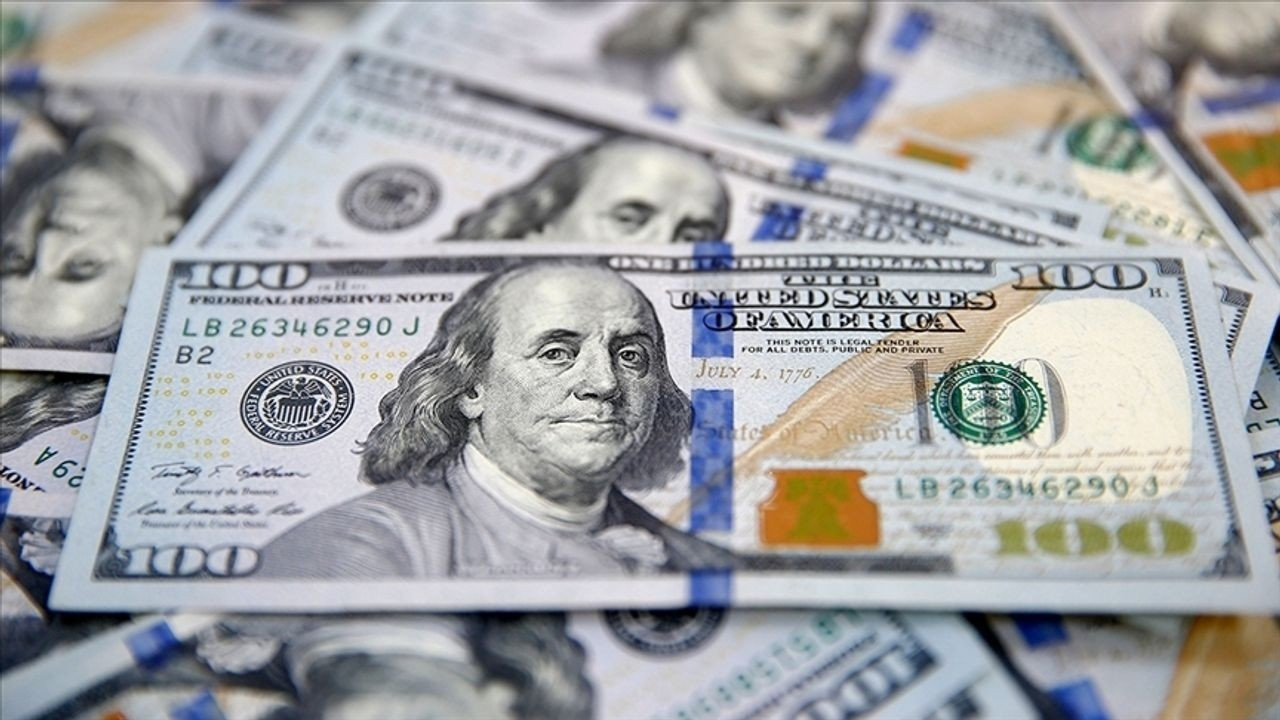 سعر الدولار واليورو أمام الليرة التركية ليوم الاثنين 28 تموز 2025