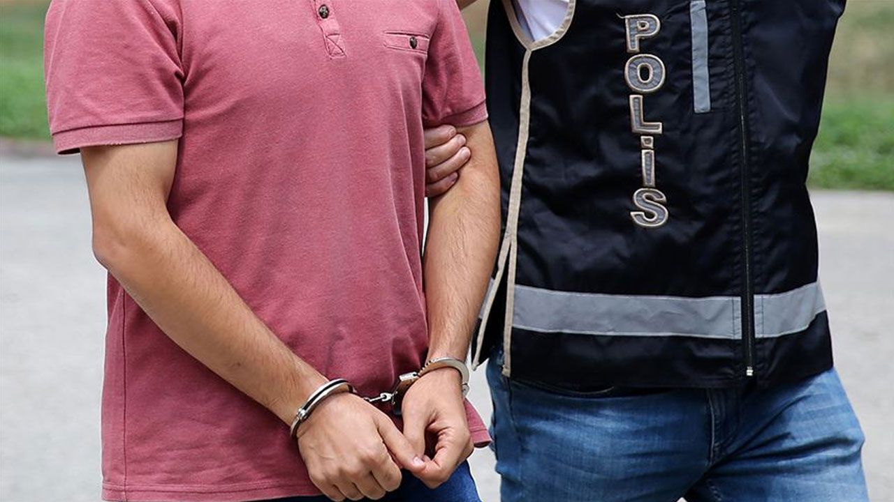 الشرطة التركية تلقي القبض على شاب بتهمة إهانة أردوغان عبر مواقع التواصل