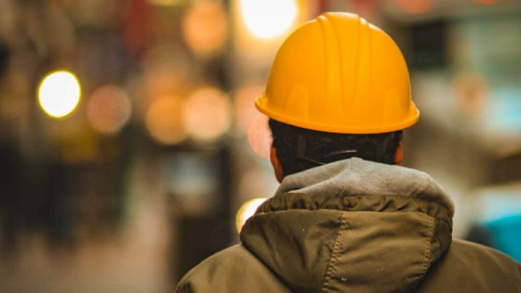 عاجل: ولاية تركية تعلن عن 20 ألف فرصة عمل وتدعو الشباب للتقديم