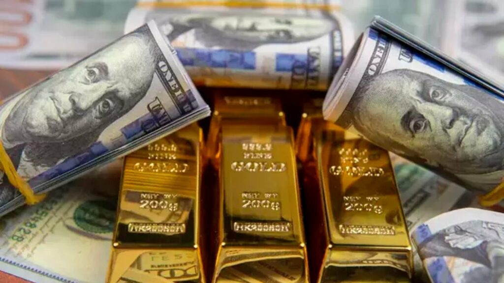 هل تعود فرصة شراء الذهب للواجهة مجدداً؟ خبير اقتصادي يحدد سبتمبر موعداً حاسماً