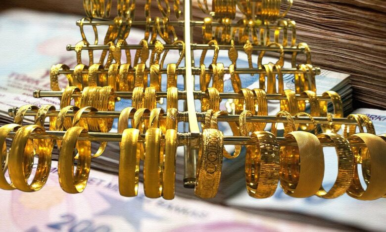 الذهب يقترب من مستويات قياسية.. هل يصل سعر الغرام إلى 8 آلاف ليرة في تركيا؟