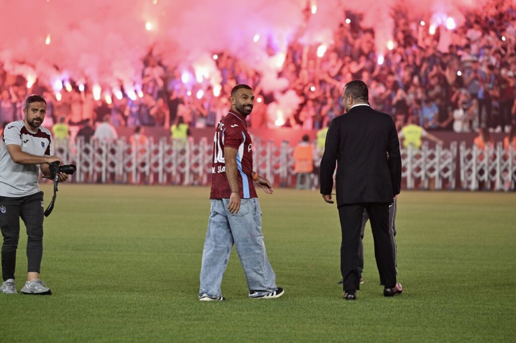 صفقة محمد صلاح تدر أموالاً ضخمة على طرابزون سبور.. 550 مليون ليرة في 3 أيام