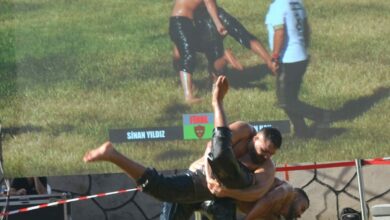 سنان يلدز يتوج بطلًا رئيسيًا في النسخة الـ42 من مصارعة كرامورسل التقليدية في كوجالي
