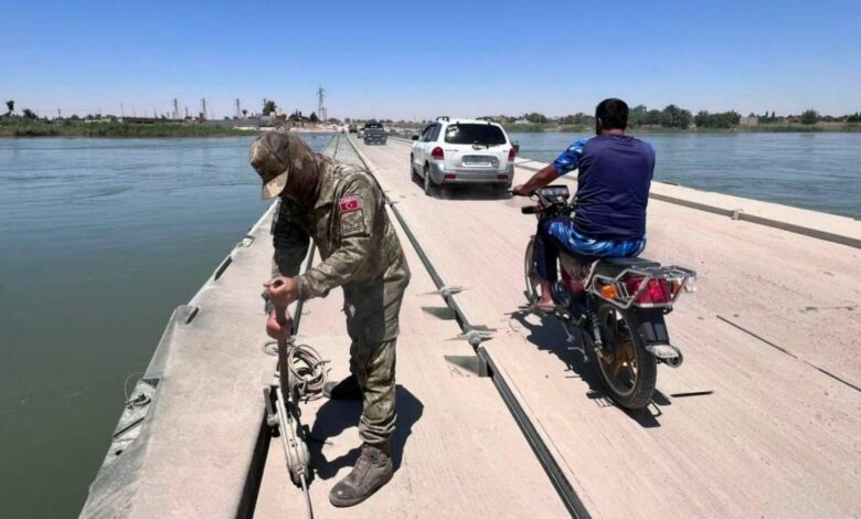 جسر دِفنه الأخوي في دير الزور يستقبل 237 ألف مركبة خلال شهر