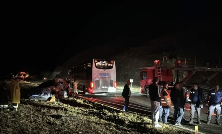 حصاد مروري في أرزينجان: 7 مصابين بينهم حالة حرجة في تصادم حافلة وسيارة دفع رباعي