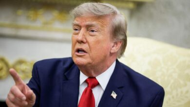 ترامب يهدد بقصف عُمان إذا عرقلت حركة الملاحة في مضيق هرمز