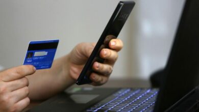 بطاقات الدفع في تركيا تسجل 2.97 تريليون ليرة في يوليو بارتفاع 37%