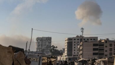 عاجل: غارة إسرائيلية على مركز شرطة بلدية في غزة تسفر عن 7 شهداء و15 جريحًا